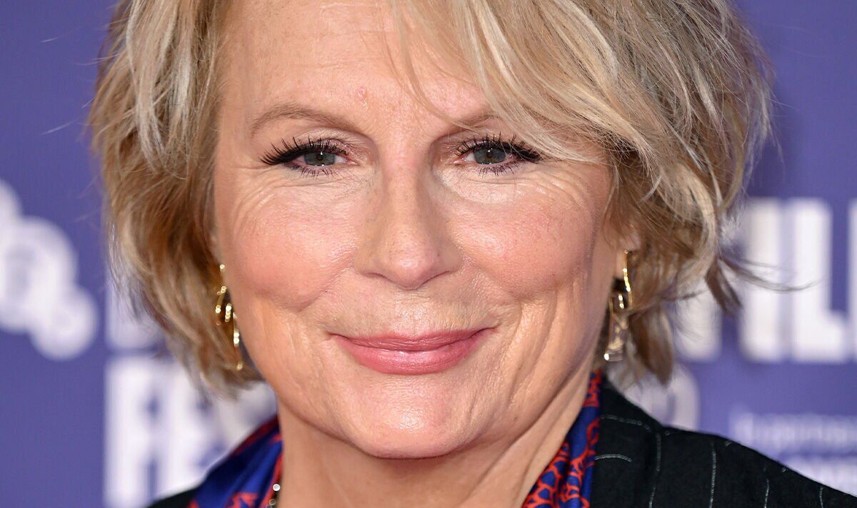 The-Masked-Singer-in-judging-shake-up-as-Jennifer-Saunders-replaces-Rita-Ora-.jpg