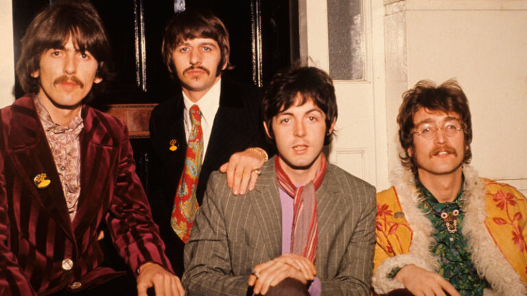 The-last-new-Beatles-song-Now-And-Then-to-be-released-next-week.jpg