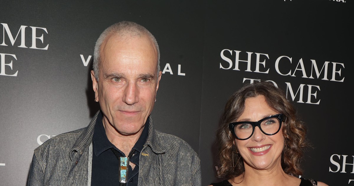 Three-time-Oscar-winner-makes-first-appearance-at-a-Hollywood-event-in-more-than-five-years-more-famed-recluses.jpg