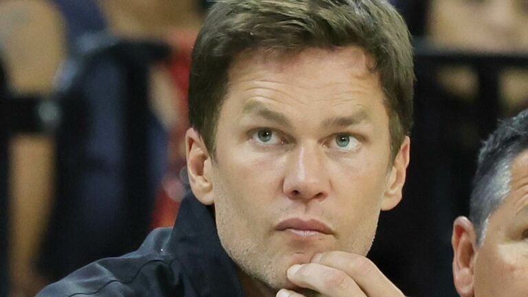 Tom-Brady-and-Irina-Shayk-would-still-be-dating-if-he-had-aposmore-timeapos.jpg