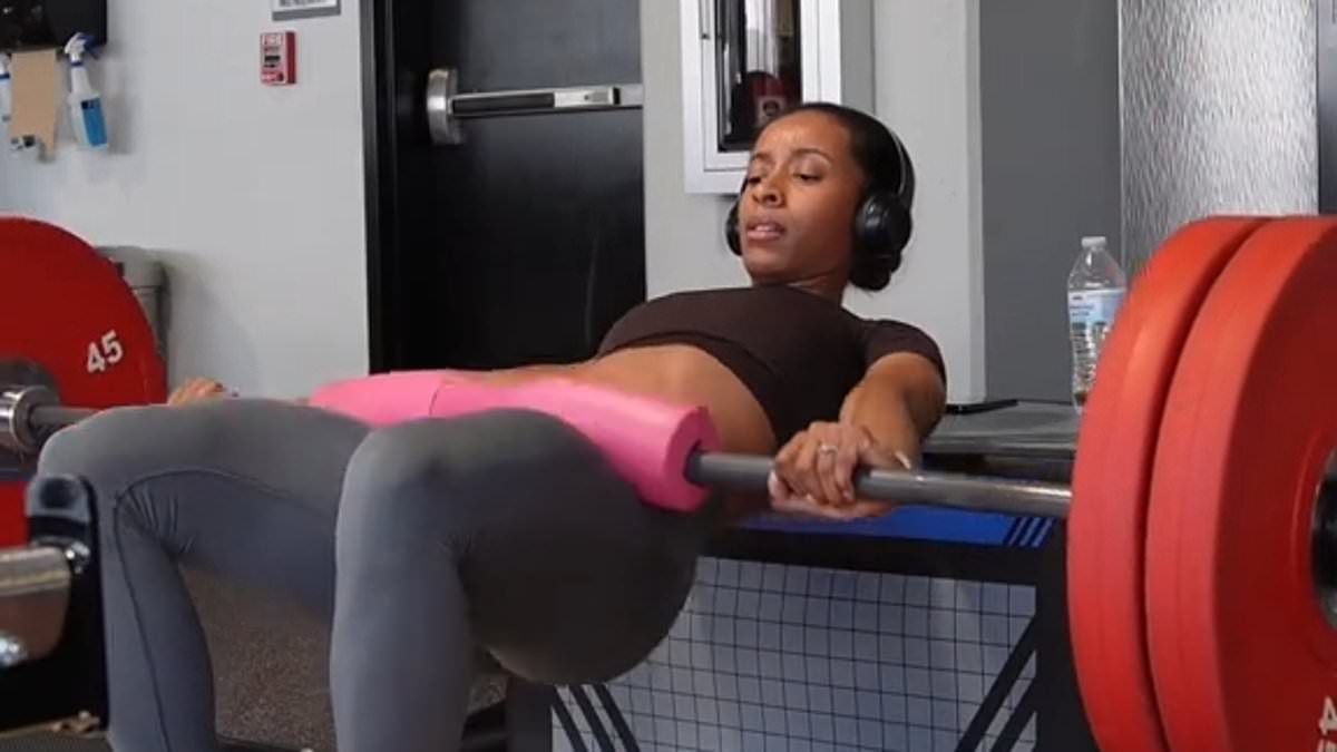 Trainer-says-she-grew-her-glutes-in-two-weeks-with-these-exercises.jpg
