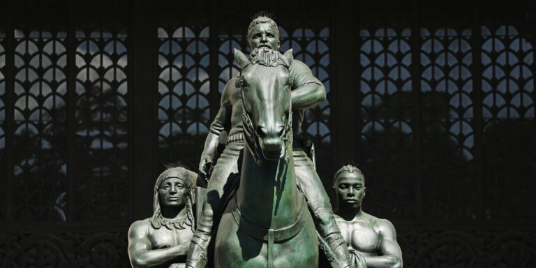 U.K.-And-NYC-Officials-Propose-New-Guidelines-Regarding-Contentious-Monuments.jpg
