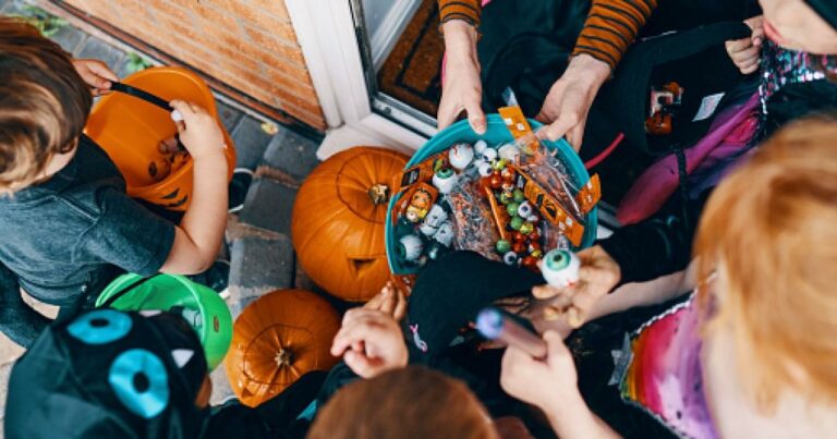 What-age-should-you-stop-kids-trick-or-treating-A-psychologist-weighs-in.jpg