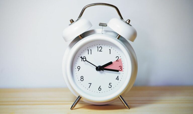 When-the-clocks-will-go-back-this-month-and-what-that-means-for-you.jpg