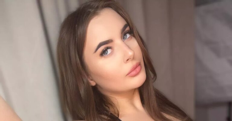 Women-sacked-from-jobs-over-topless-pics-–-like-Playboy-babe-axed-by-Putin.jpg