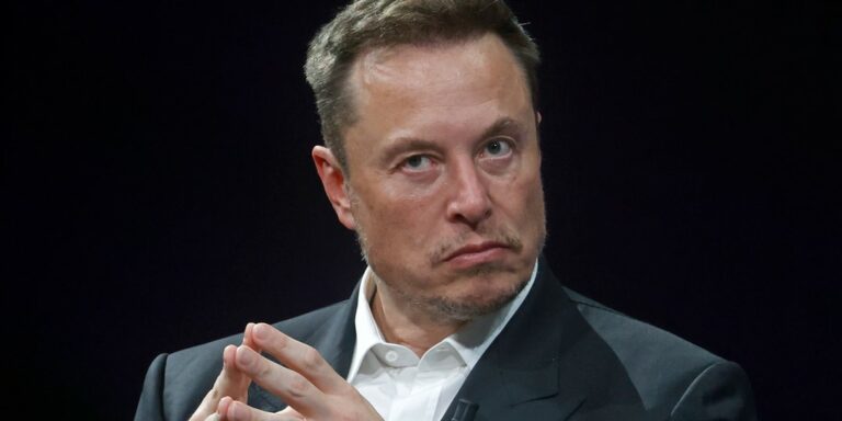 X-Is-Valued-at-19B-USD-Less-Than-Half-of-What-Elon-Musk-Paid.jpg
