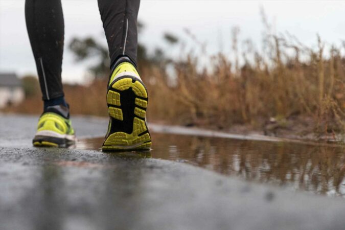 10-best-menx27s-waterproof-trainers-The-Sun.jpg