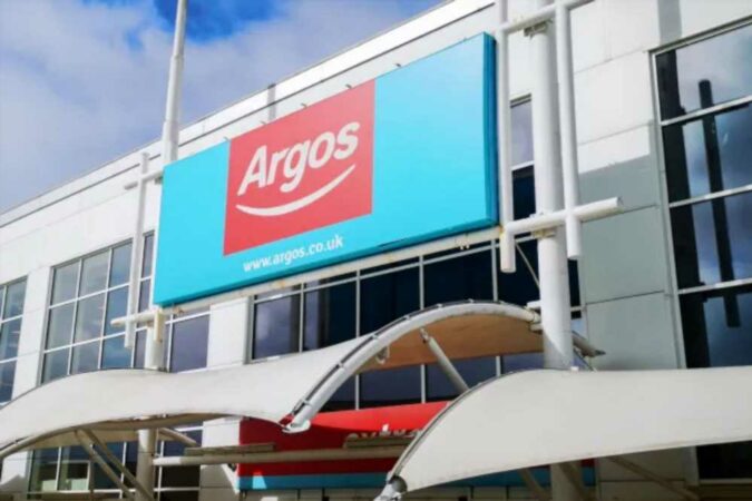 Argos-shoppers-are-rushing-to-buy-brilliant-heating-gadget-thats-even-better-than-a-hot-water-bottle-The-Sun.jpg
