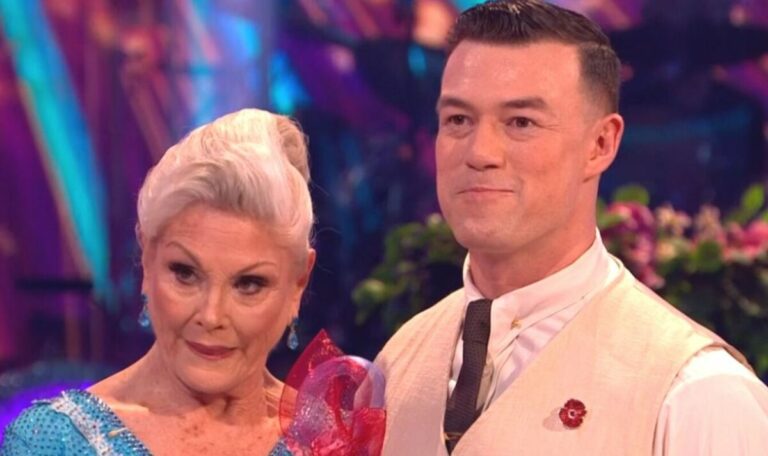 BBC-Strictly-fans-issue-same-complaint-about-Angela-Rippon-as-star-left-fuming.jpg
