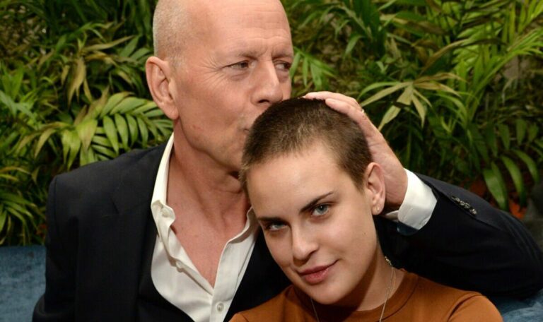 Bruce-Willis-daughter-still-has-‘special-bond-with-dad-during-dementia-battle.jpg
