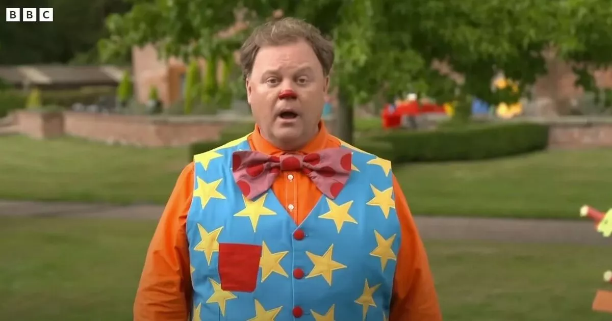 CBeebies-Mr-Tumble-star-Justin-Fletcher-victim-of-sick-death-hoax-yet-again.jpg