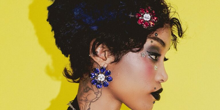 Charles-Jeffrey-LOVERBOY039s-Crazy-Daizy-Jewelry-Puts-Outfits-In-Bloom.jpg