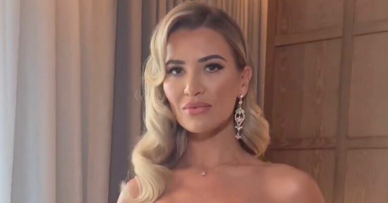 Christine-McGuinness-poses-topless-and-flashes-bum-in-thong-—-and-fans-go-wild.jpg