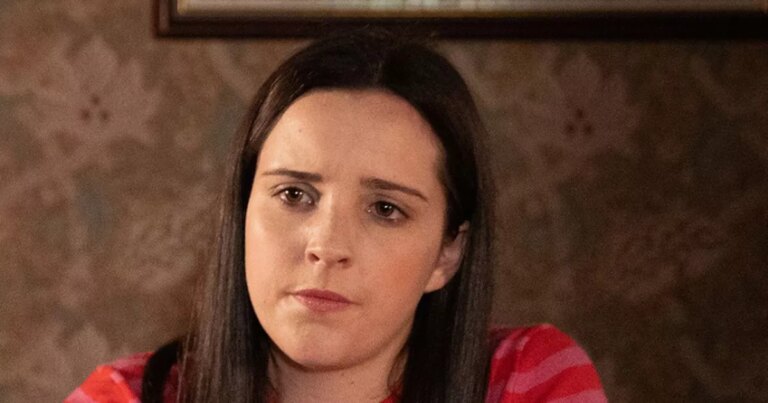 Corrie-actress-Elle-Mulvaney-teases-Amy-Barlows-future-after-police-arrest.jpg