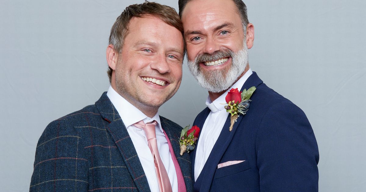 Corrie-hit-with-Ofcom-complaints-after-intimate-Paul-Foreman-scenes-amid-MND-battle.jpg