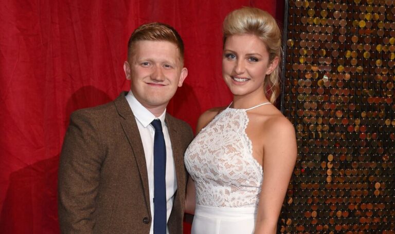 Corries-Sam-Aston-announces-wife-is-pregnant-after-tragically-losing-twin.jpg