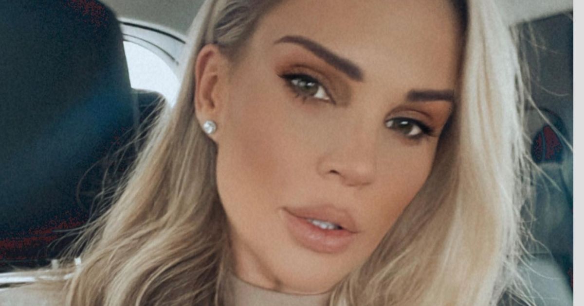 Danielle-Lloyd-didnt-use-toilet-for-five-days-as-she-shares-Celeb-SAS-struggles.jpg