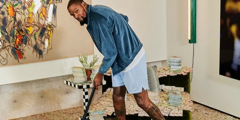 Drake-Enlists-Kevin-Durant-for-NOCTA-Basketball-Campaign.jpg
