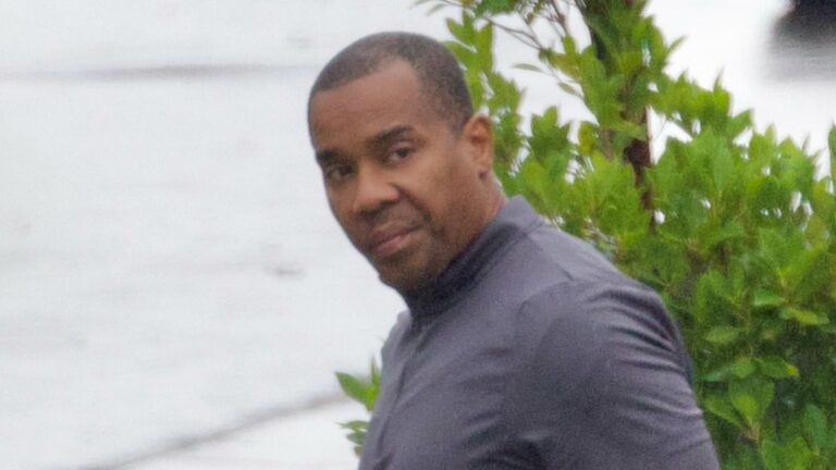 Duane-Martin-steps-out-after-Will-Smith-DENIED-the-pair-had-sex.jpg