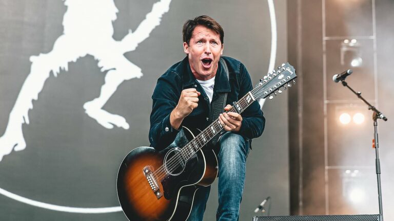 EDEN-CONFIDENTIAL-James-Blunt-blasts-Adele-for-cancelling-concerts.jpg