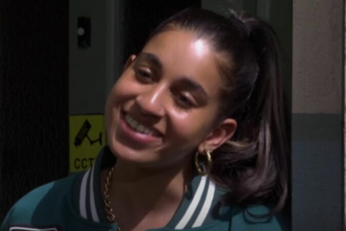 EastEnders-fans-rumble-Avanix27s-x27real-identityx27-after-spotting-giveaway-clue-in-Priya-scene-The-Sun.jpg