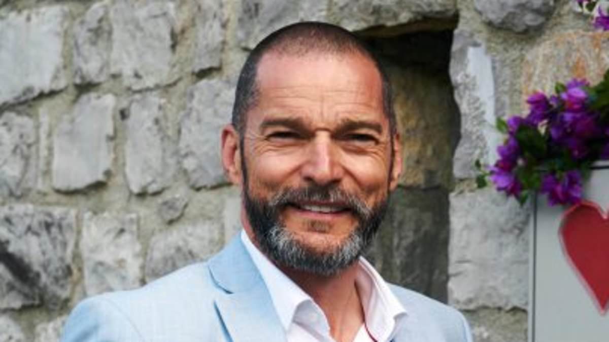 Fred-Siriexaposs-life-story-From-upbringing-in-France-to-First-Dates.jpg