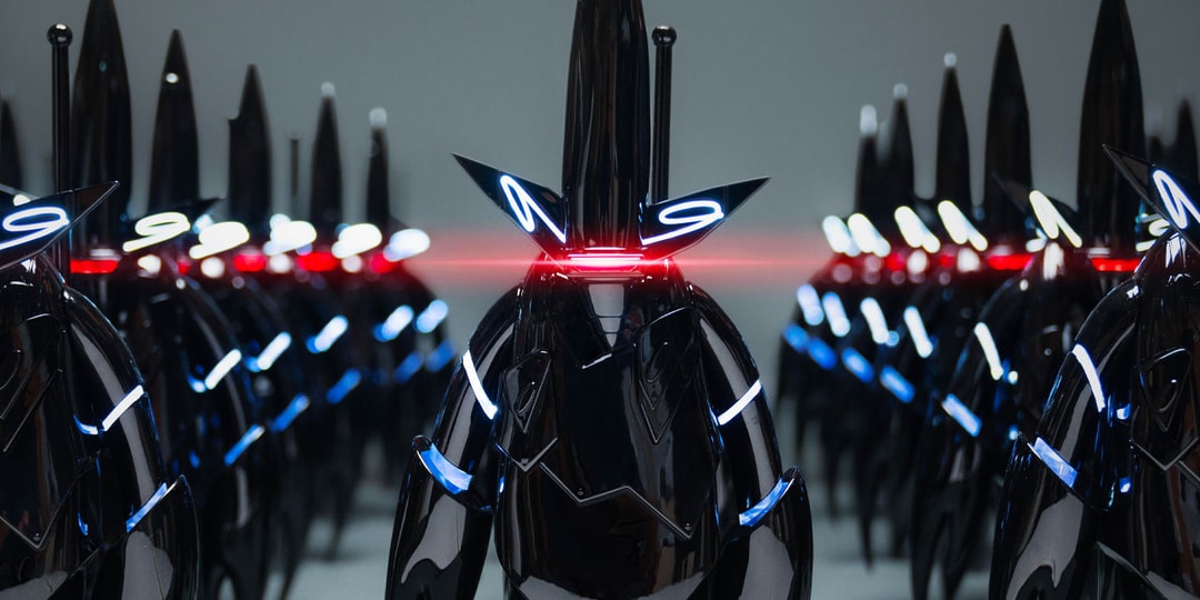Futura-to-Release-Limited-Edition-Pointman-Figure-Lamp.jpg