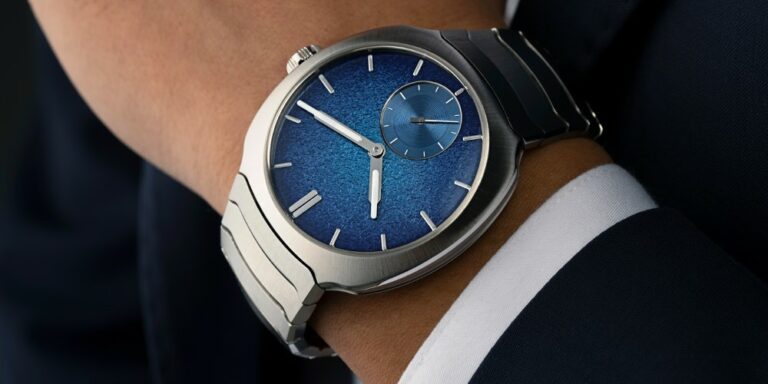 H.-Mosers-Streamliner-Small-Seconds-Marks-the-Debut-of-Its-New-HMC-500-Movement.jpg