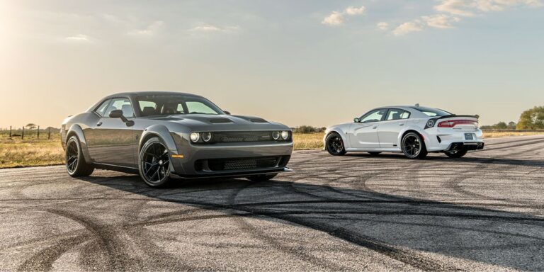 Hennessey-Performance-Unveils-H1000-quotLast-Standquot-Challenger-and-Charger-Editions.jpg