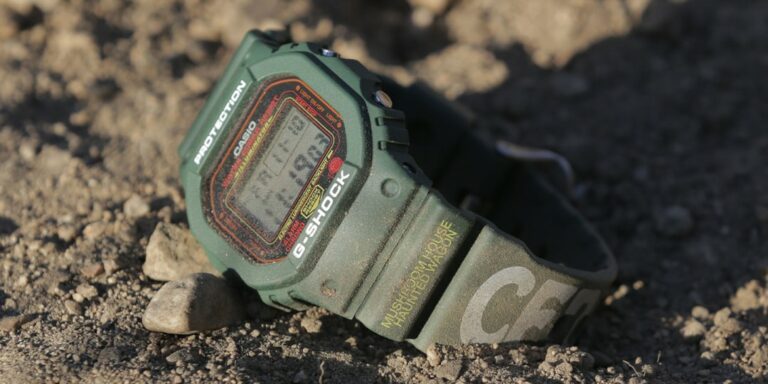 Hodinkee-Reveals-Latest-G-SHOCK-Collaboration-with-Online-Ceramics.jpg