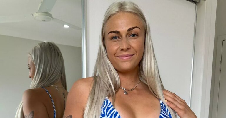 I-was-miner-by-day-and-sexy-model-at-night-–-guys-at-work-paid-for-my-hot-pics.jpg