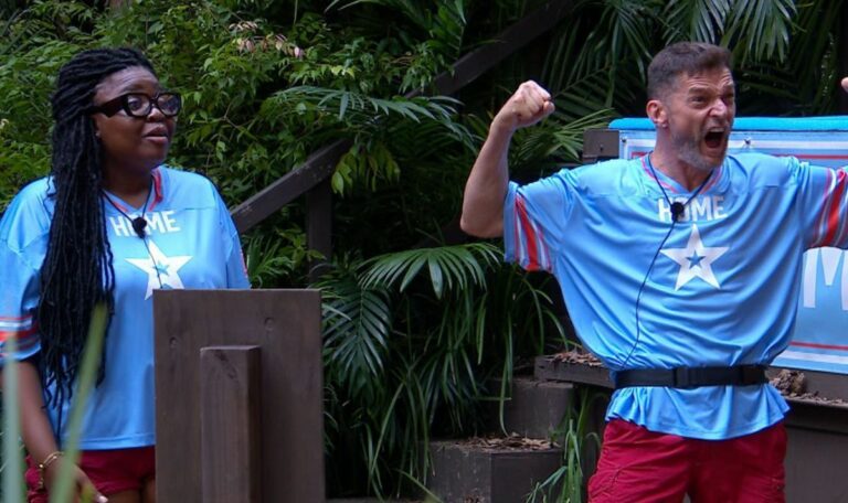 ITV-Im-A-Celeb-fans-screaming-as-Nella-Rose-and-Fred-Sirieix-team-up-.jpg