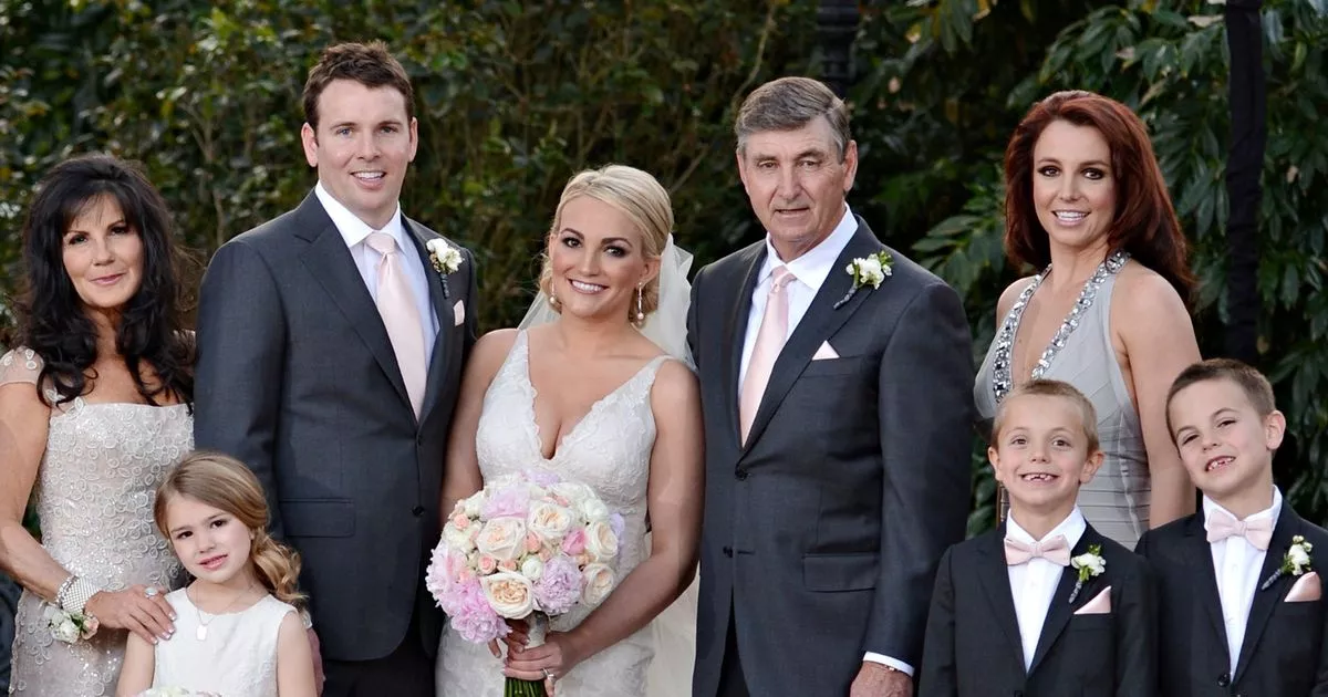 Inside-Jamie-Lynn-Spears-wedding-as-sister-Britney-served-as-bridesmaid-before-fall-out.jpg