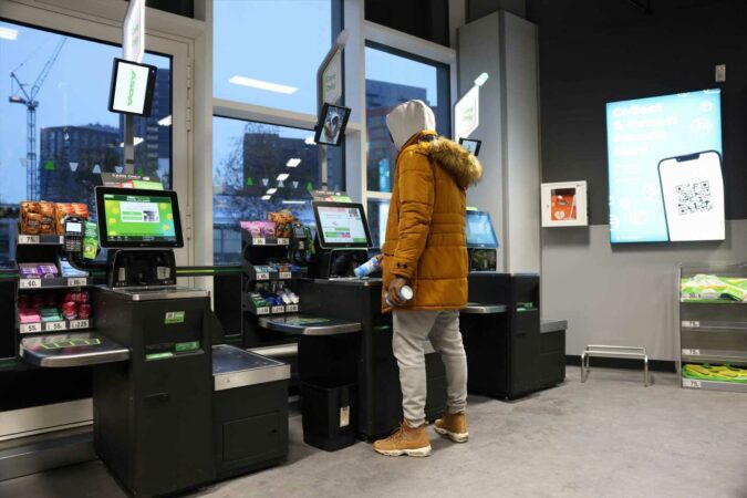 Ix27ll-x27never-shop-at-Asda-againx27-over-HUGE-change-to-self-checkouts-before-Christmas-customers-hate-it-The-Sun.jpg