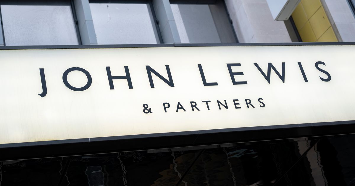 John-Lewis-big-early-Black-Friday-savings-on-perfumes-from-Tom-Ford-and-Marc-Jacobs.jpg