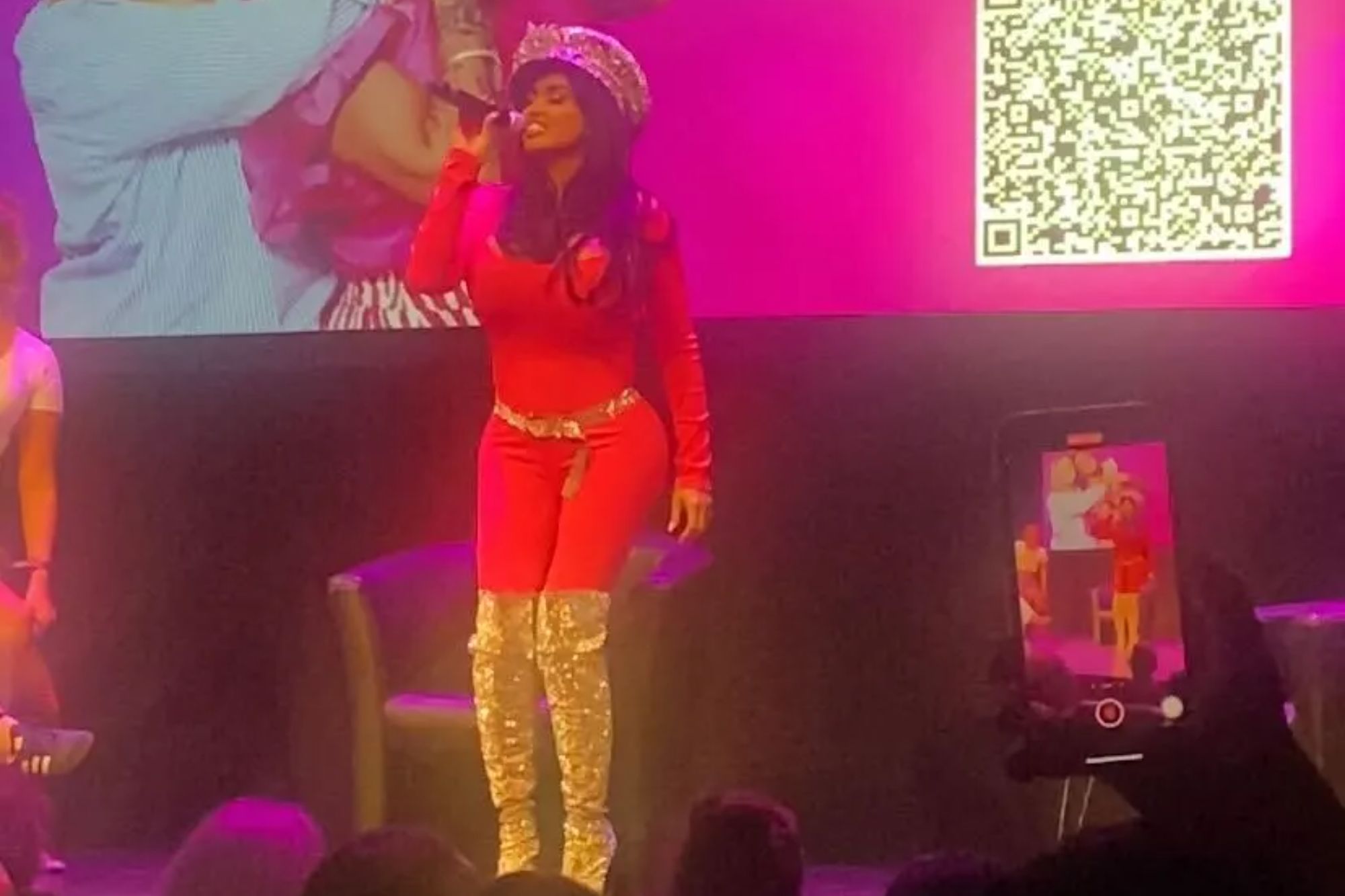 Katie-Pricex27s-bum-filler-leaks-out-live-on-stage-after-she-got-procedure-FREE-and-streamed-it-live-on-TikTok-The-Sun.jpg