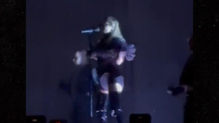 Kesha-Drops-039Diddy039-Lyric-in-039TiK-ToK039-Performance-After-Cassie-Claims.jpg