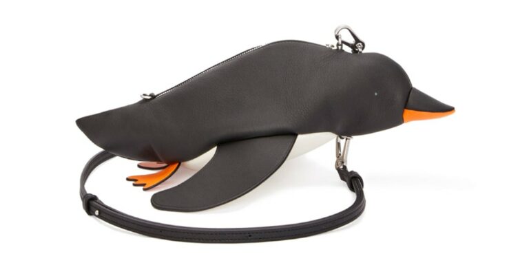 LOEWE-Takes-to-the-Tundra-With-New-Penguin-Bag.jpg
