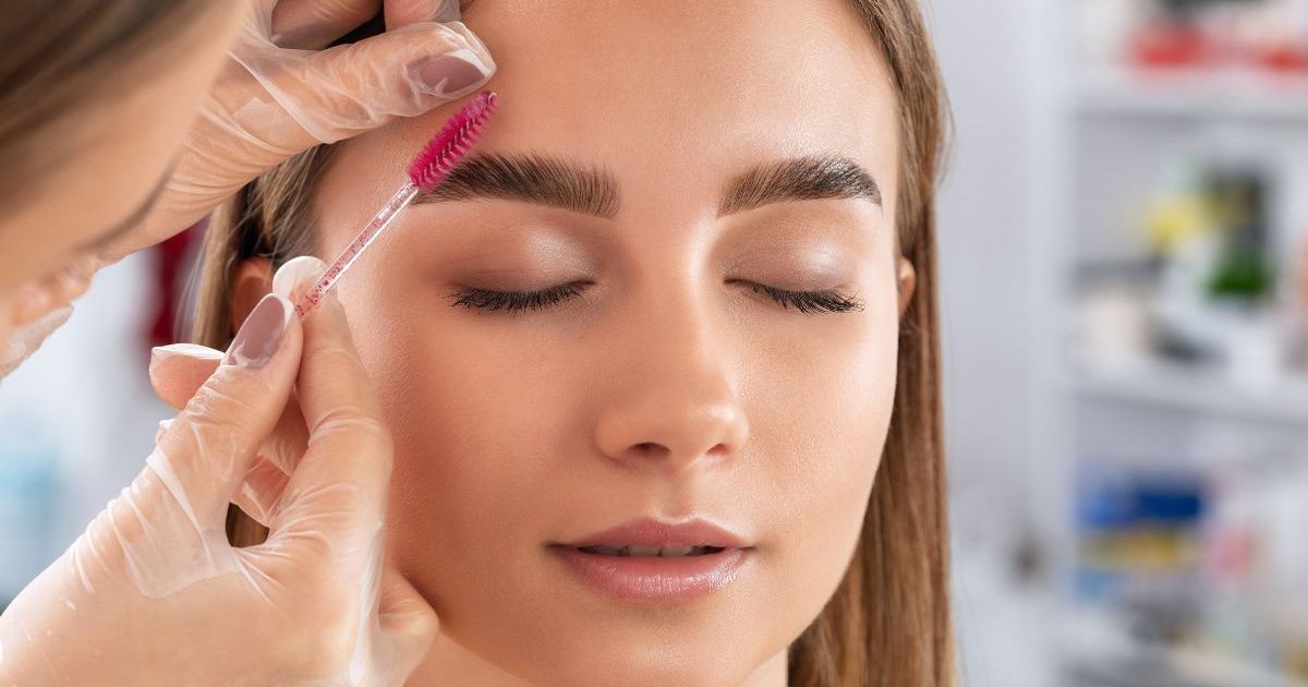 Laminated-brows-arent-going-anywhere-this-autumn-–-heres-how-to-do-them-at-home-for-under-20.jpg