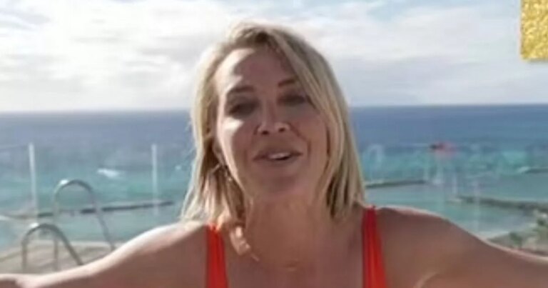 Laura-Hamilton-wows-as-she-shows-off-toned-figure-in-swimsuit-on-This-Morning.jpg