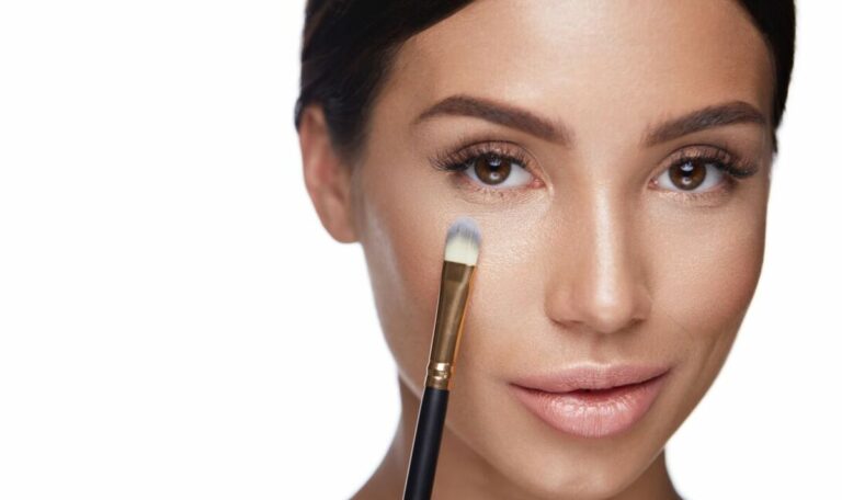 Makeup-expert-shares-which-makeup-product-is-magical-for-older-women.jpg