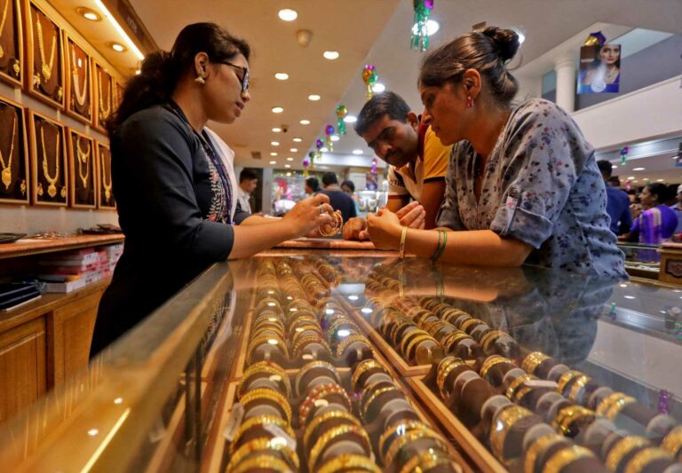 Much-loved-jewellers-closing-next-month-after-188-years-as-shoppers-cry-x27we-will-have-no-shops-left-soonx27-The-Sun.jpg