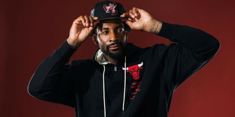 Off-White™-and-Chicago-Bulls-Look-to-Hats-for-Collab-Extension.jpg