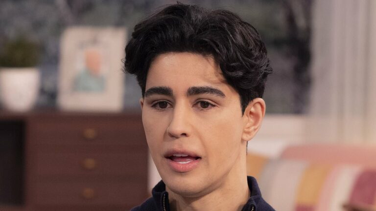 Omid-Scobie-admits-research-on-aposTurnip-Toffsapos-included-TikTok-videos.jpg
