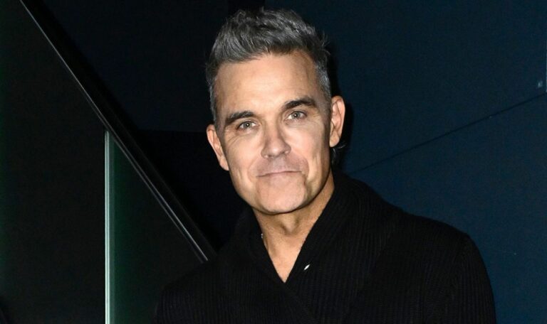 Robbie-Williams-says-its-‘too-expensive-to-maintain-his-three-houses.jpg