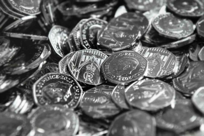 Royal-Mint-is-giving-coins-to-75-people-turning-75-to-mark-the-Kingx27s-birthday-herex27s-what-they-look-like-The-Sun.jpg