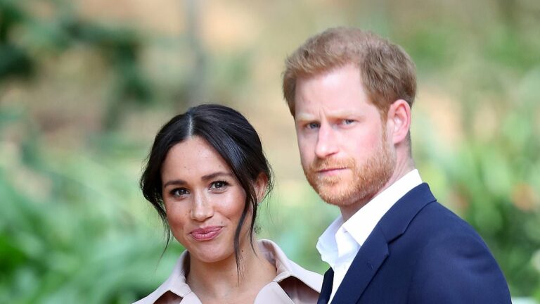 Royal-experts-demand-Sussexes-distance-themselves-from-Scobieaposs-book.jpg