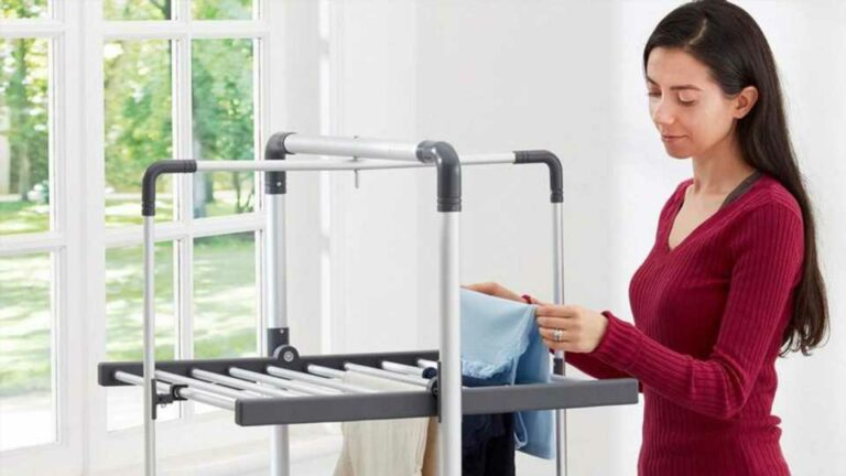 Shoppers-are-racing-to-buy-must-have-energy-saving-heated-airer-with-30-discount-The-Sun.jpg