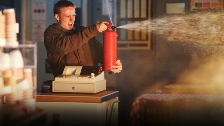 Soapwatch-with-JACI-STEPHEN-Fire-horror-kills-Bobby.jpg