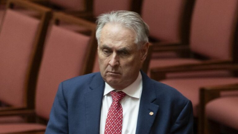 Supersize-the-House-MPs-back-plans-for-more-MPs.jpg